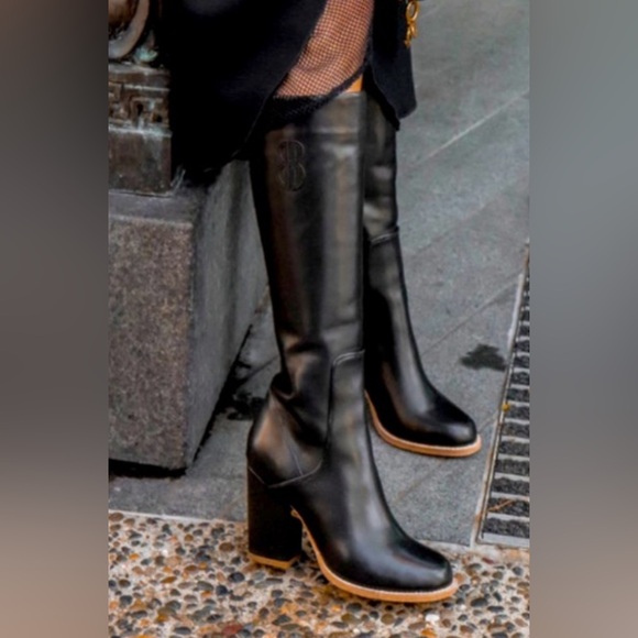 Bill Blass Anthropologie Black Monogram Leather Knee High Block Heel Boots 8.5 - Picture 3 of 12